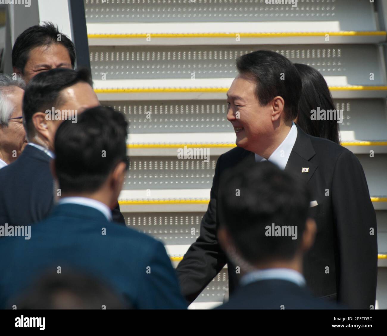 Tokio, Japan. 16. März 2023. Der südkoreanische Präsident Yoon Suk-Yeol trifft am Donnerstag, den 16. März 2023, am Tokio International Airport in Tokio, Japan, ein. Foto: Keizo Mori/UPI Credit: UPI/Alamy Live News Stockfoto