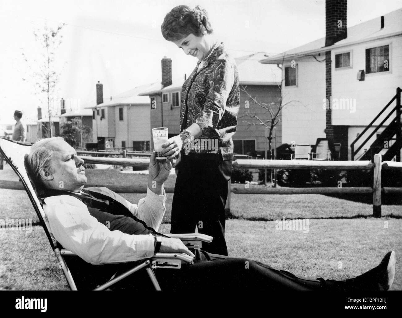 Rod Steiger, Geraldine Fitzgerald, am Drehort des Films, „The Pawnbroker“, American International Pictures, 1964 Stockfoto