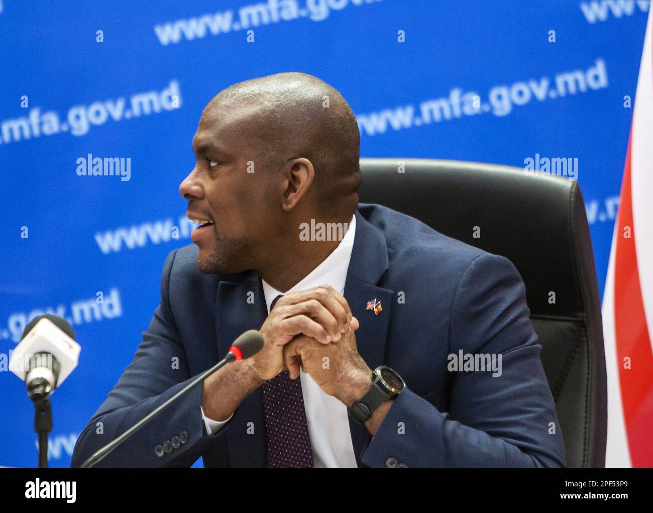 Kishinev, Moldawien. 15. März 2023. ERSTER stellvertretender US-Außenminister Dereck Hogan während des Treffens im Rahmen des strategischen Dialogs zwischen der Republik Moldau und den Vereinigten Staaten im Ministerium für auswärtige Angelegenheiten und europäische Integration (MFAEI) der Republik Moldau. 16.03.2023 Moldawien, Kishinev Foto: Viktor Mogyldja/Kommersant/Sipa USA Kredit: SIPA US/Alamy Live News Stockfoto