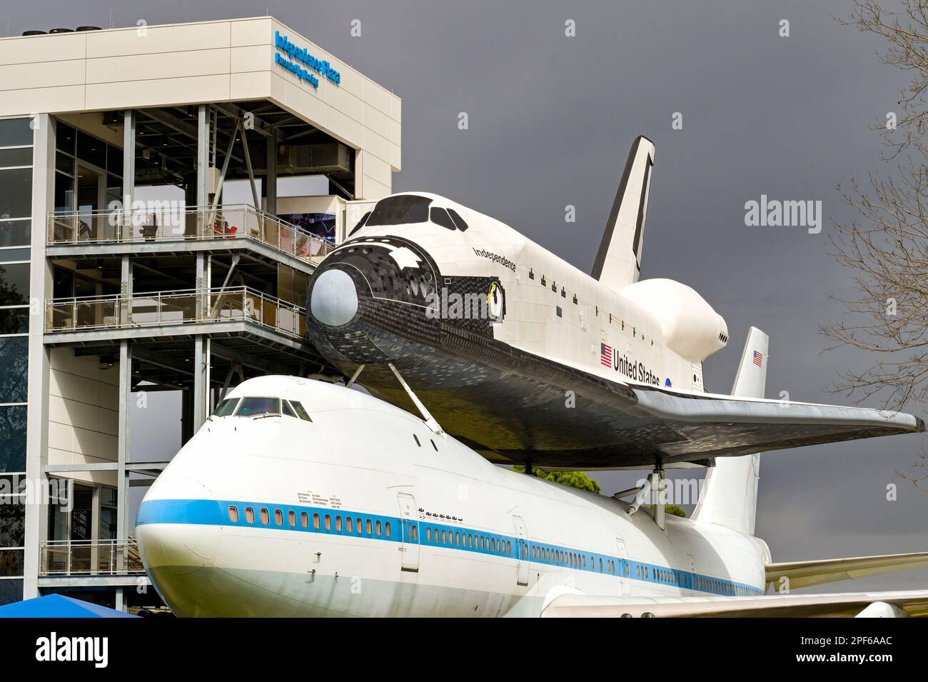 Houston, Texas, USA - Februar 2023: Boeing 747 Jet für den Transport des Space Shuttles im Houston Space Center Stockfoto