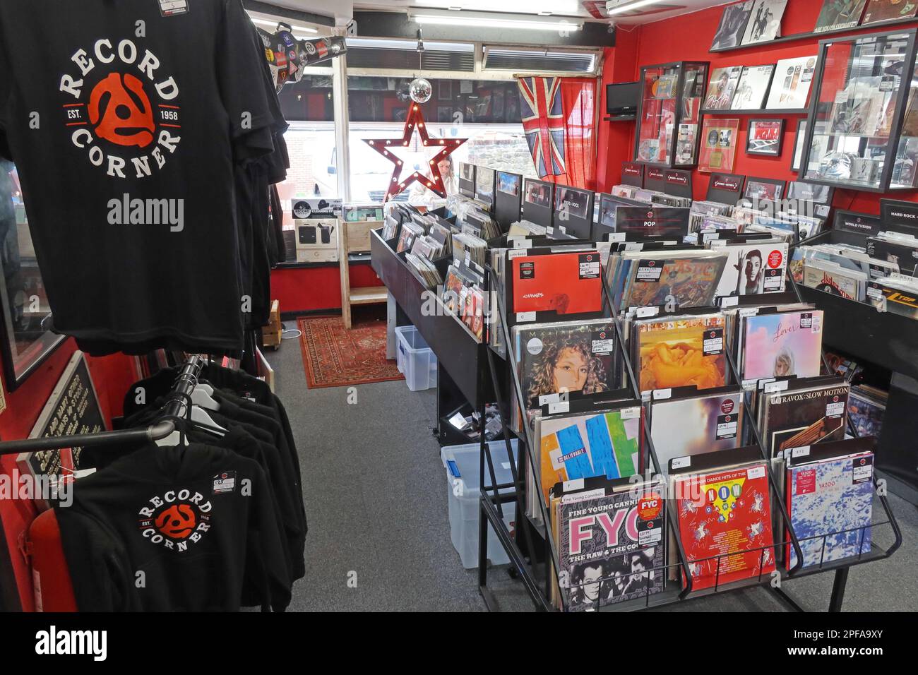 Im Independent Music & Vinyl Shop, Record Corner, Pound Lane, (bei High St), Godalming, Surrey, England, GU7 1BX Stockfoto