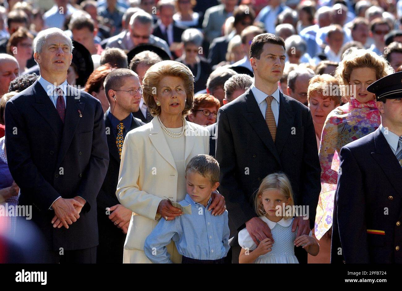 Fuerst HansAdam II., Fuerstin MarieAglae (mit Prinz Joseph Wenzel