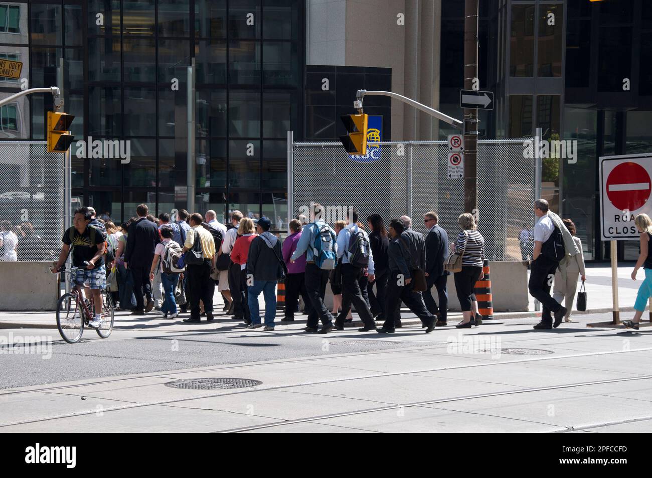 Toronto, Ontario, Kanada - 06/15/2010: Crowd Control Barriers use in G20 Stockfoto