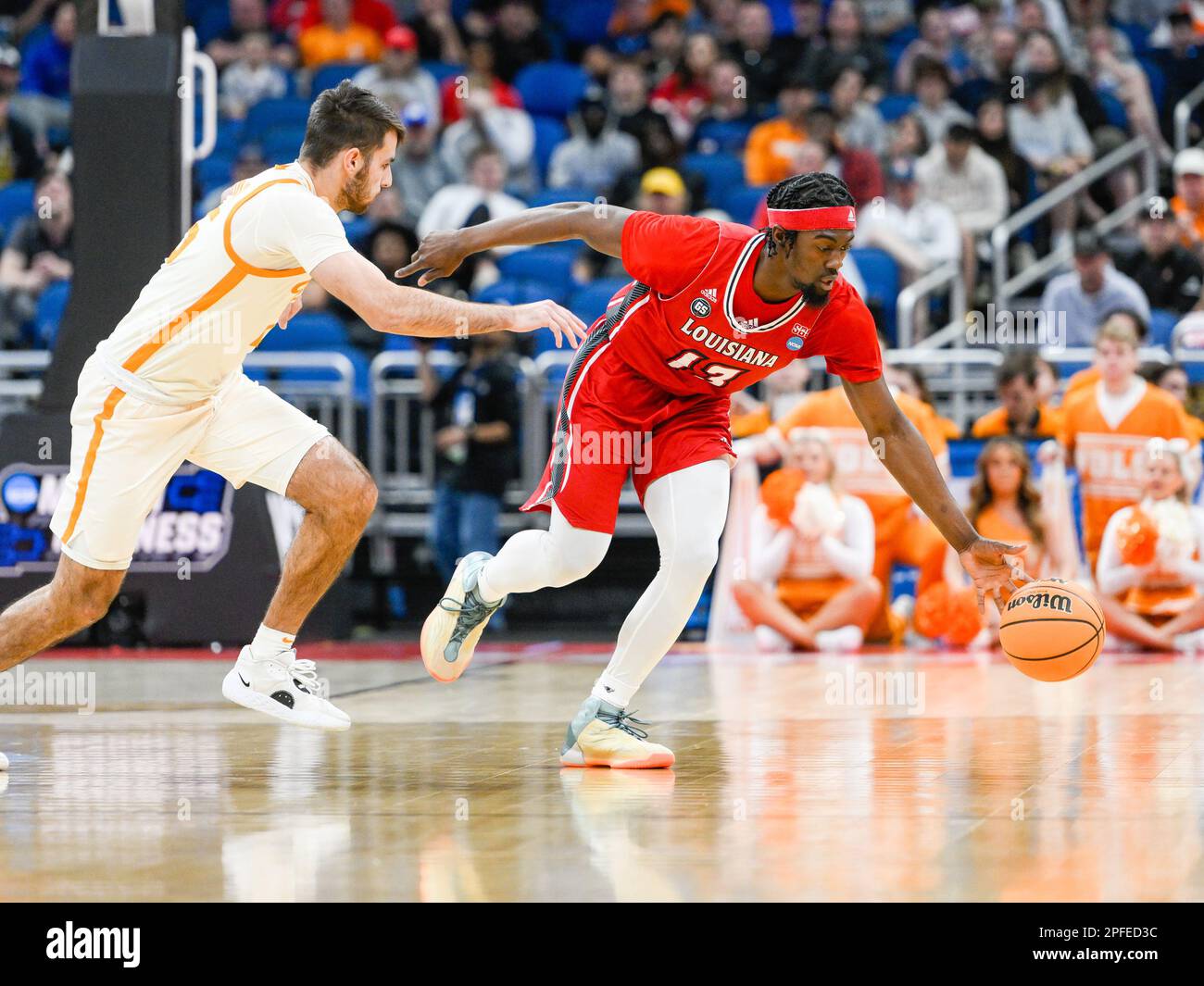 16. März 2023: Louisiana Ragin Cajuns Wache Greg Williams Jr. (13) während der 2. Hälfte der NCAA Orlando Regional zwischen Louisiana Ragin' Cajuns und Tennessee Volunteers. Tennessee besiegte Louisiana 58-55 im Amway Center in Orlando, FL. Romeo T Guzman/CSM. Stockfoto