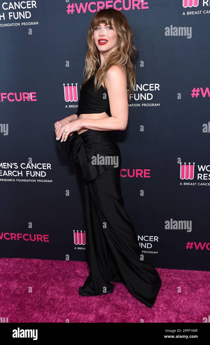 Beverly Hills, Kalifornien. 16/03/2023, Julianne Hough Ankunft am unvergesslichen Abend 2023 im Beverly Wilshire Hotel am 16. März 2023 in Beverly Hills, CA. © Lisa OConnor/AFF-USA.com Stockfoto