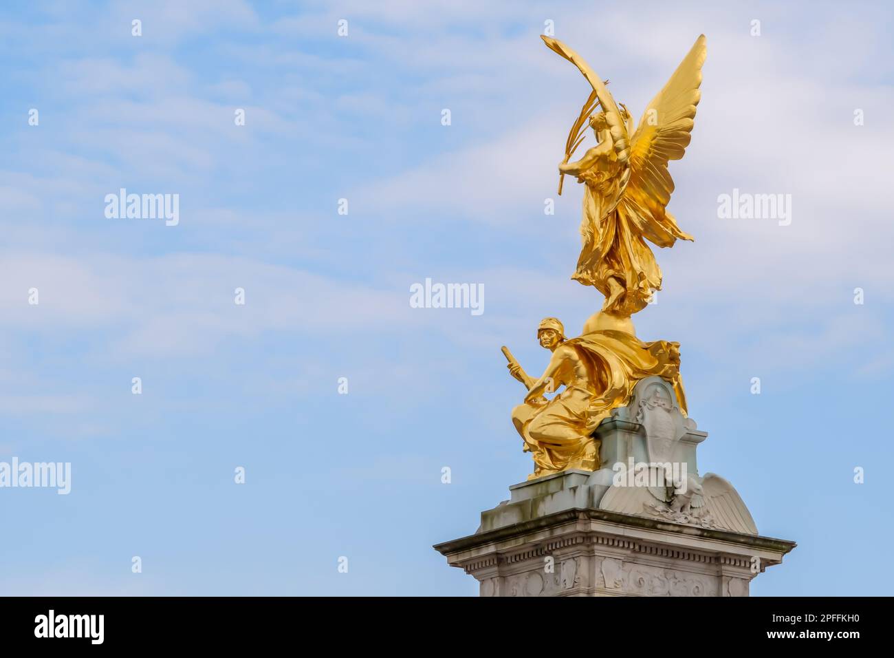 London, Vereinigtes Königreich - 23. Mai 2018 : Nahaufnahme des Queen Victoria Memorial Monument in London, Großbritannien Stockfoto