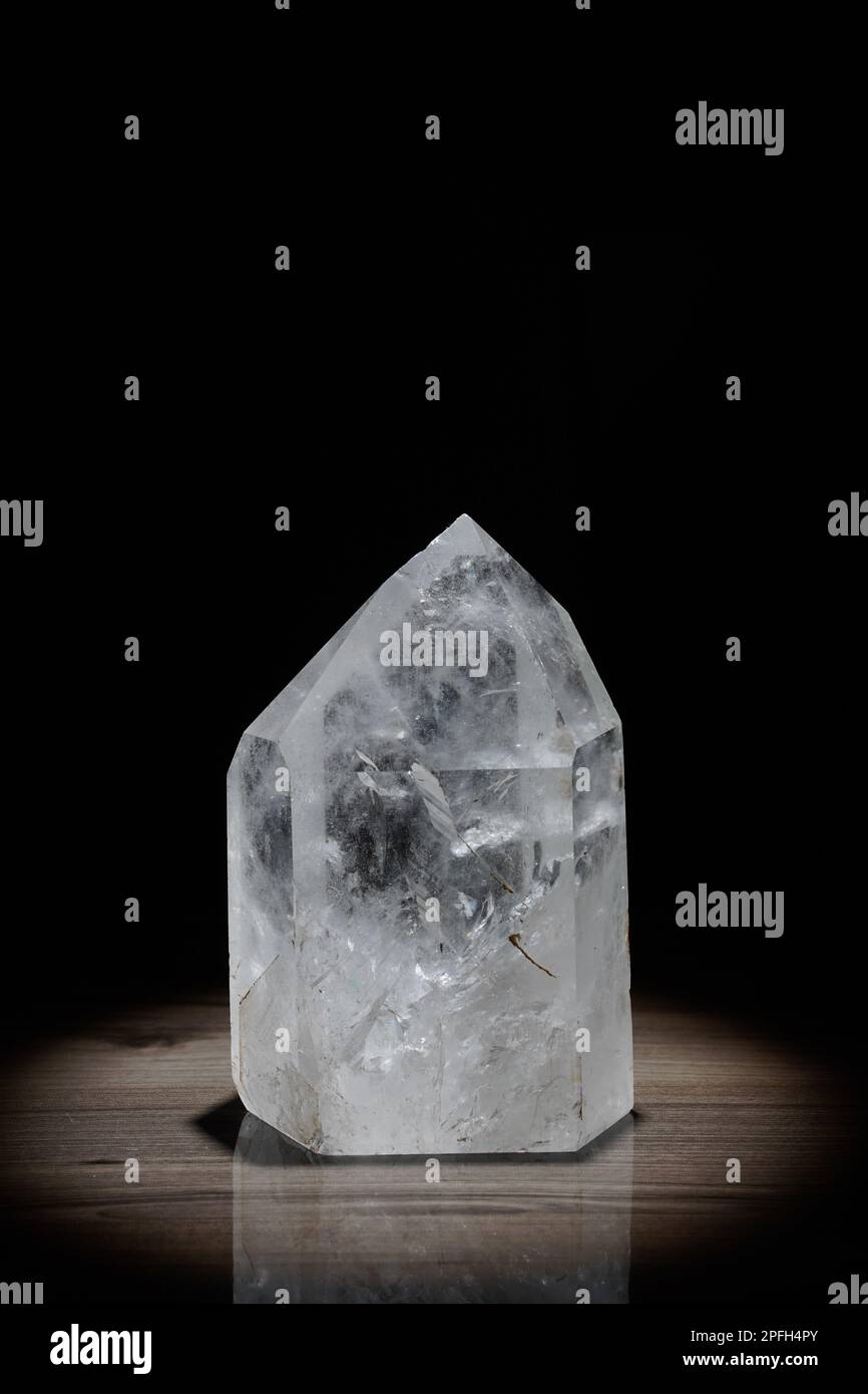 Klarer Quarz, transparenter Kristall Stockfoto