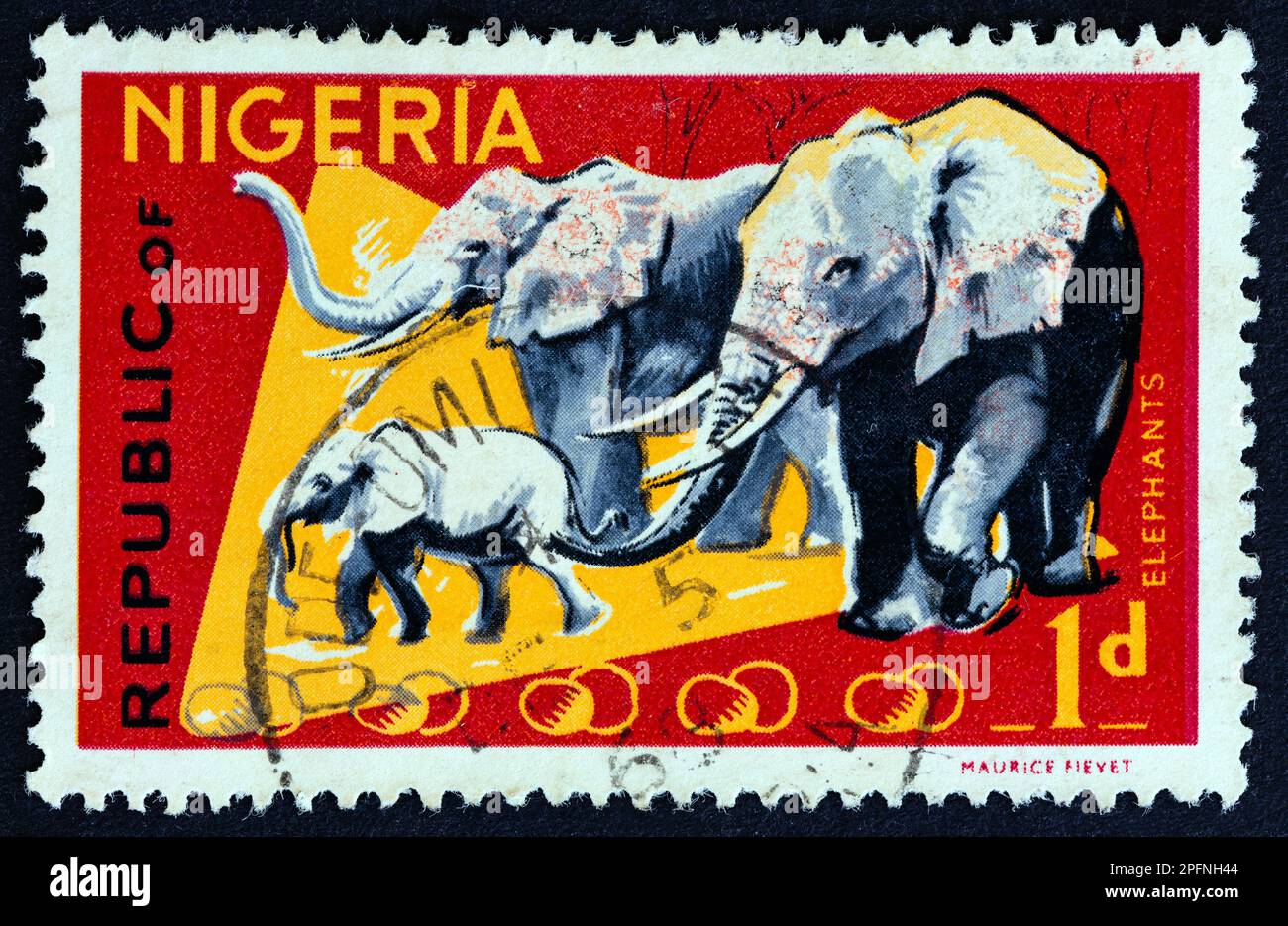 NIGERIA - CIRCA 1965: Ein in Nigeria gedruckter Stempel zeigt afrikanische Elefanten, circa 1965. Stockfoto