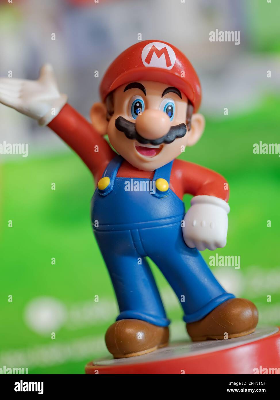 MOSKAU, RUSSLAND - 08. September 2022: Die Figur Super Mario Bros. Super Mario ist eine japanische Plattform für Videospiele und Medienkonzerte Stockfoto