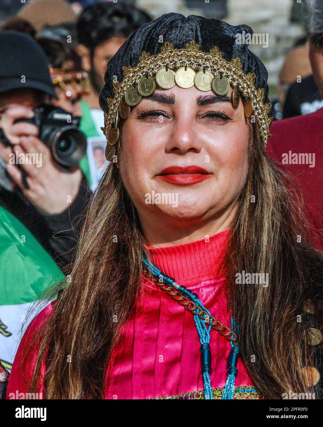 London UK 18. März 2023 ein offener Brief an Rishi Sunak von in England lebenden Iranern, um bei den jüngsten gewaltsamen Repressionen der iranischen Behörden behilflich zu sein. Paul Quezada-Neiman/Alamy Live News Stockfoto