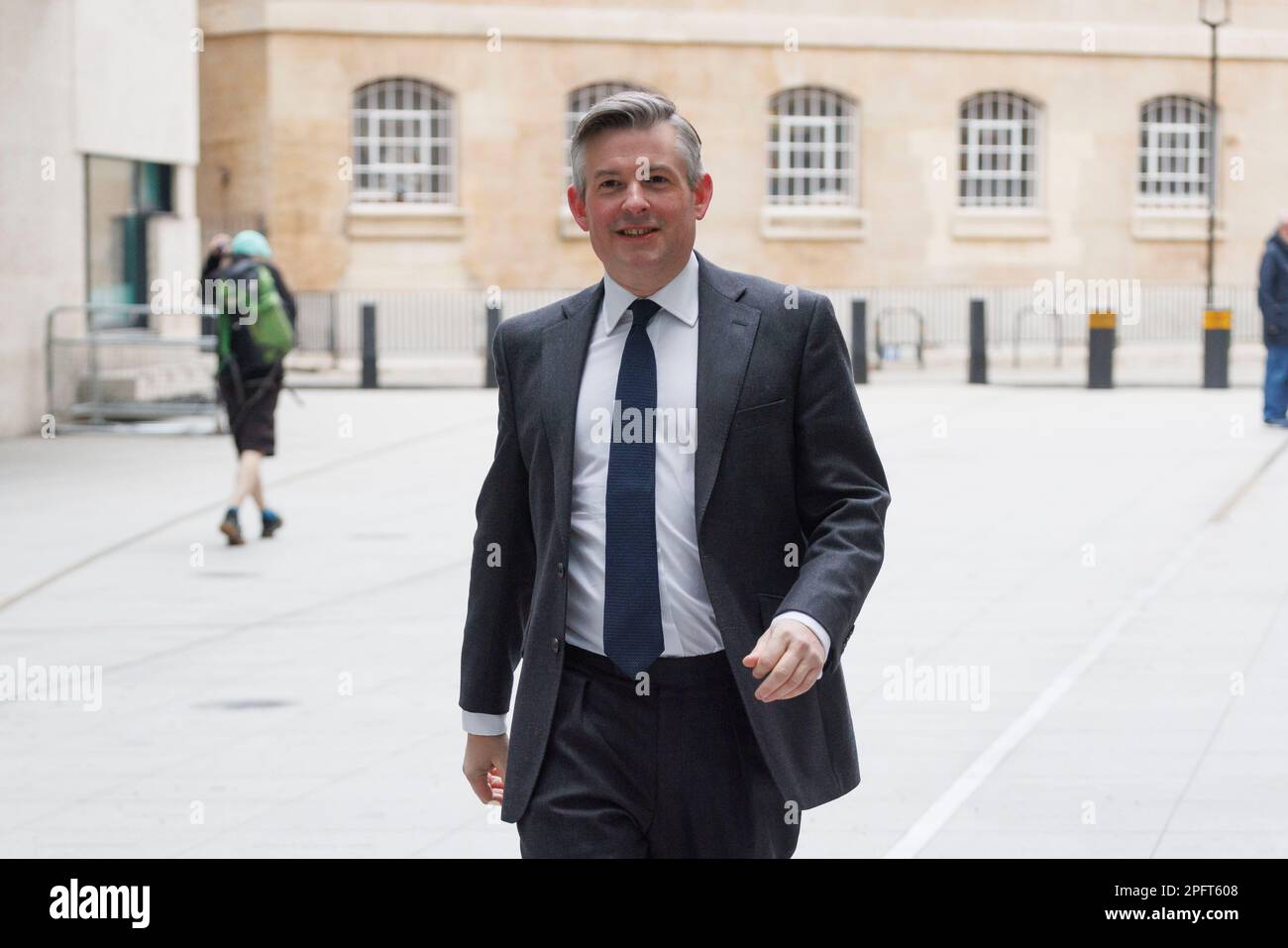 Jonathan Ashworth, Shadow Secretary of State for Work and Pensions of the United Kingdom, trifft vor seinem Auftritt in den BBC-Studios im Zentrum Londons ein Stockfoto