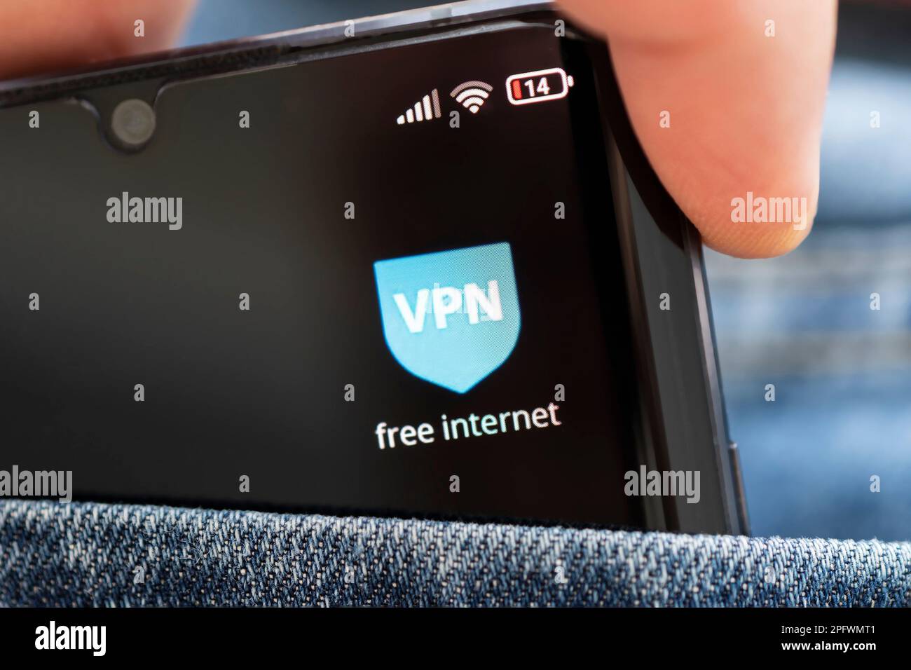 VPN – Virtual Private Network – Cyber Security and Privacy Data Encryption Softwarelösungen für das Geschäftskonzept. Alle Grafiken sind erfunden Stockfoto