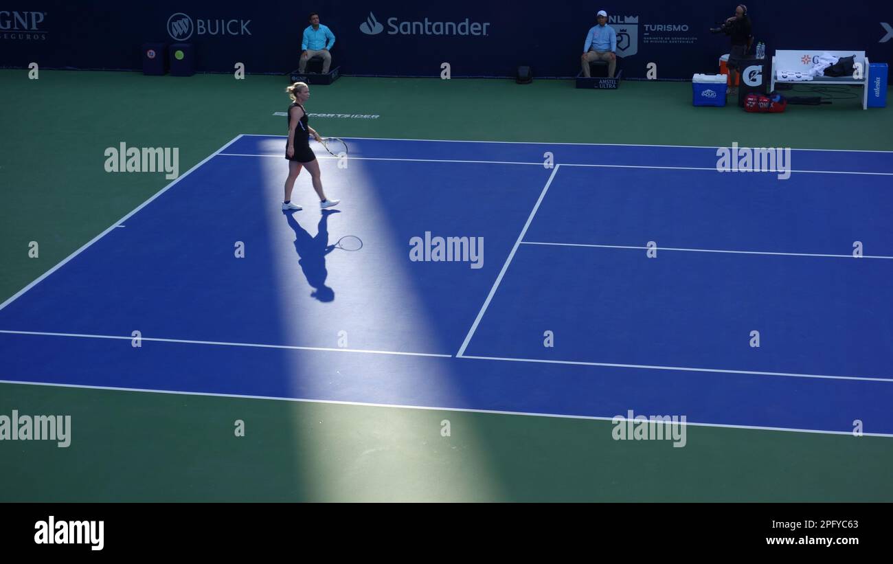 Bonaventure Shadow auf dem Platz Quaterfinale in Monterrey Tennis Open WTA 250 Stockfoto