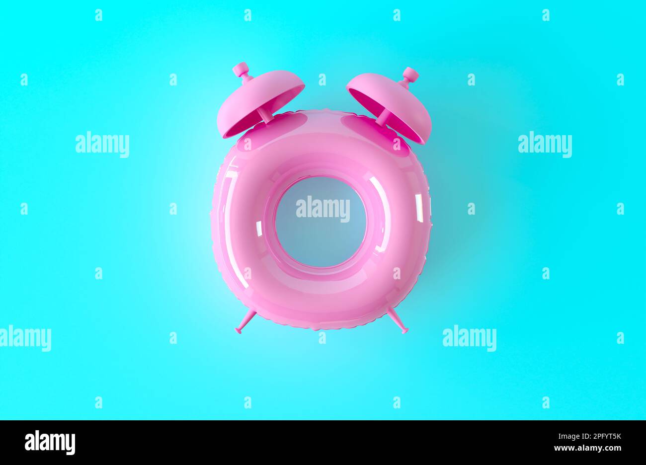 Uhr Ring Draufsicht auf blauem Hintergrund. Wecker - rosa aufblasbarer Kreis. Sommerzeitkonzept. Strandurlaub, Sommerspaß, kreative Idee. 3D-Rendern Stockfoto
