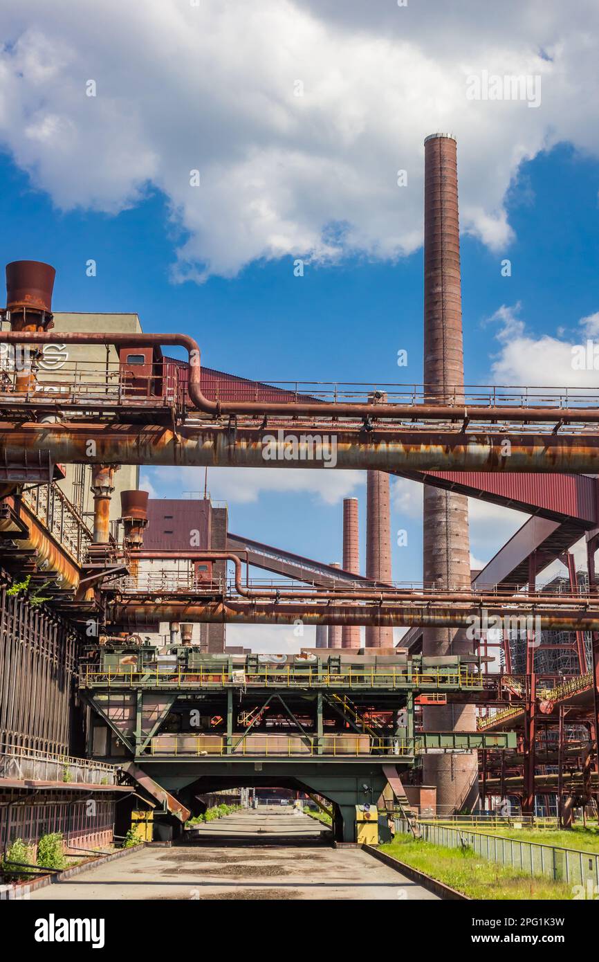 Pfeifen und Kamine der Kokerei auf der Zollverein in Essen Stockfoto