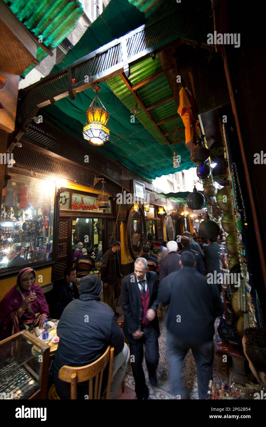Ägypten, Kairo, Khan al-Khalili, Fishawi Kaffeehaus. Stockfoto
