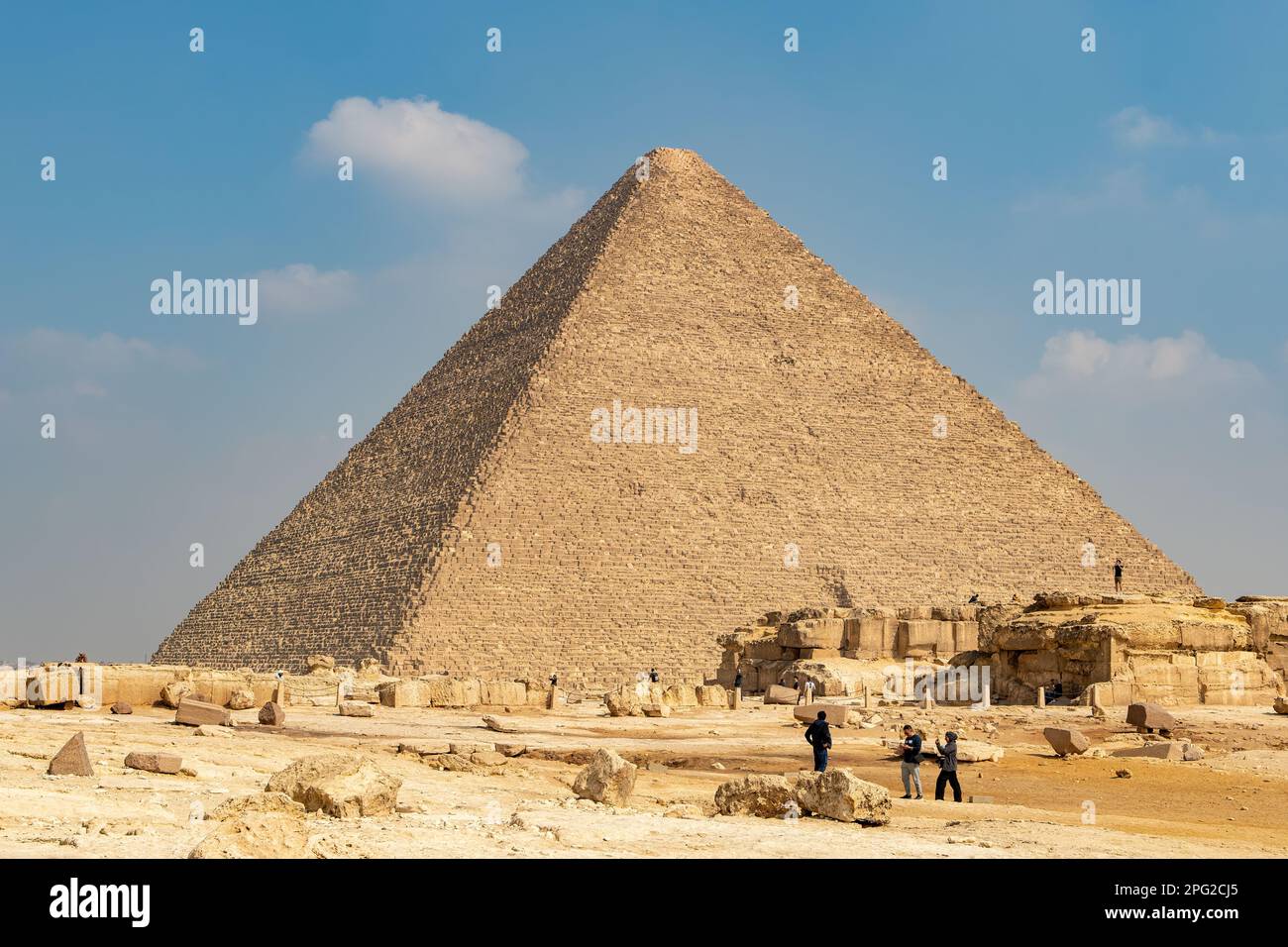 Die große Pyramide von Cheops, Gizeh, Kairo, Ägypten Stockfoto