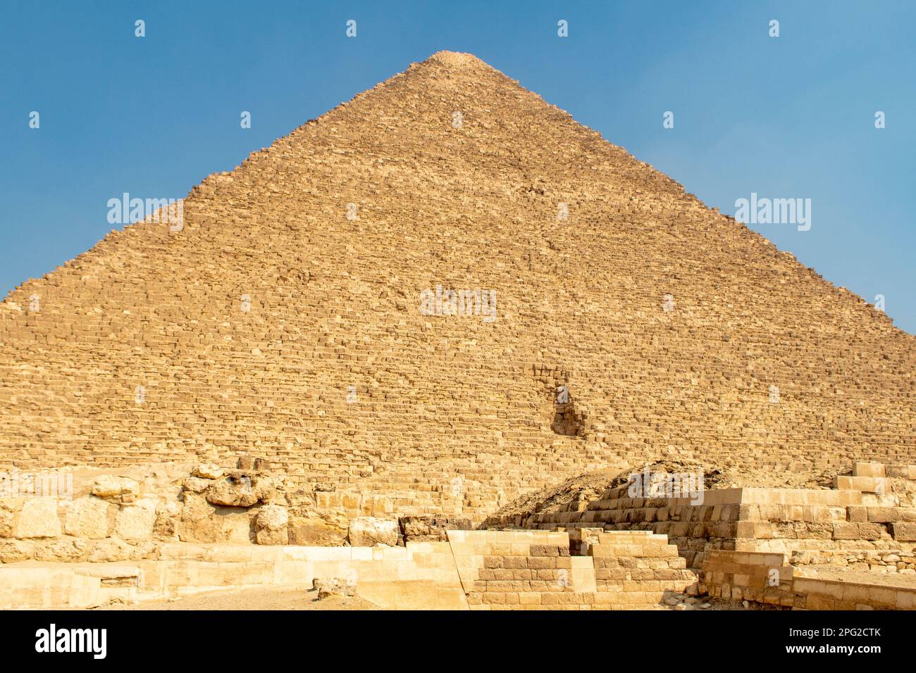Die große Pyramide von Cheops, Gizeh, Kairo, Ägypten Stockfoto
