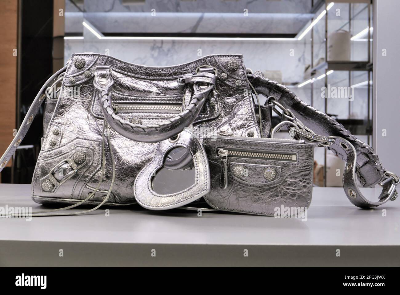 Balenciaga tasche sale
