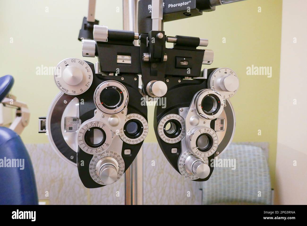 Arztpraxisinterne Geräte für die Opthalmologie. Stockfoto