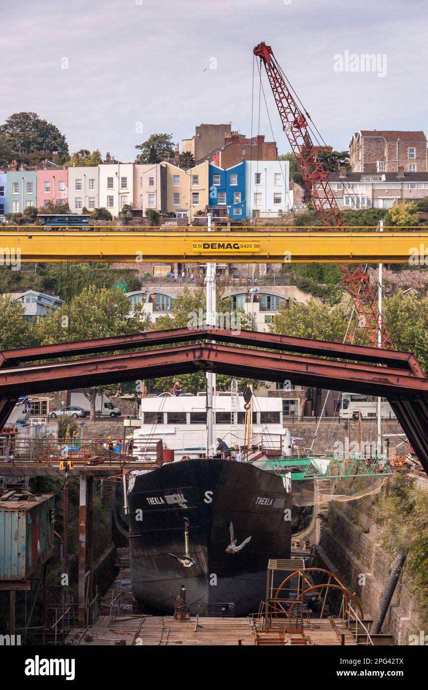 Bristol, England, Großbritannien - 21 September, 2006: Die thekla Boot sitzt in Dry Dock während der Renovierungsarbeiten am Bristol Schwimmenden Hafen. Stockfoto