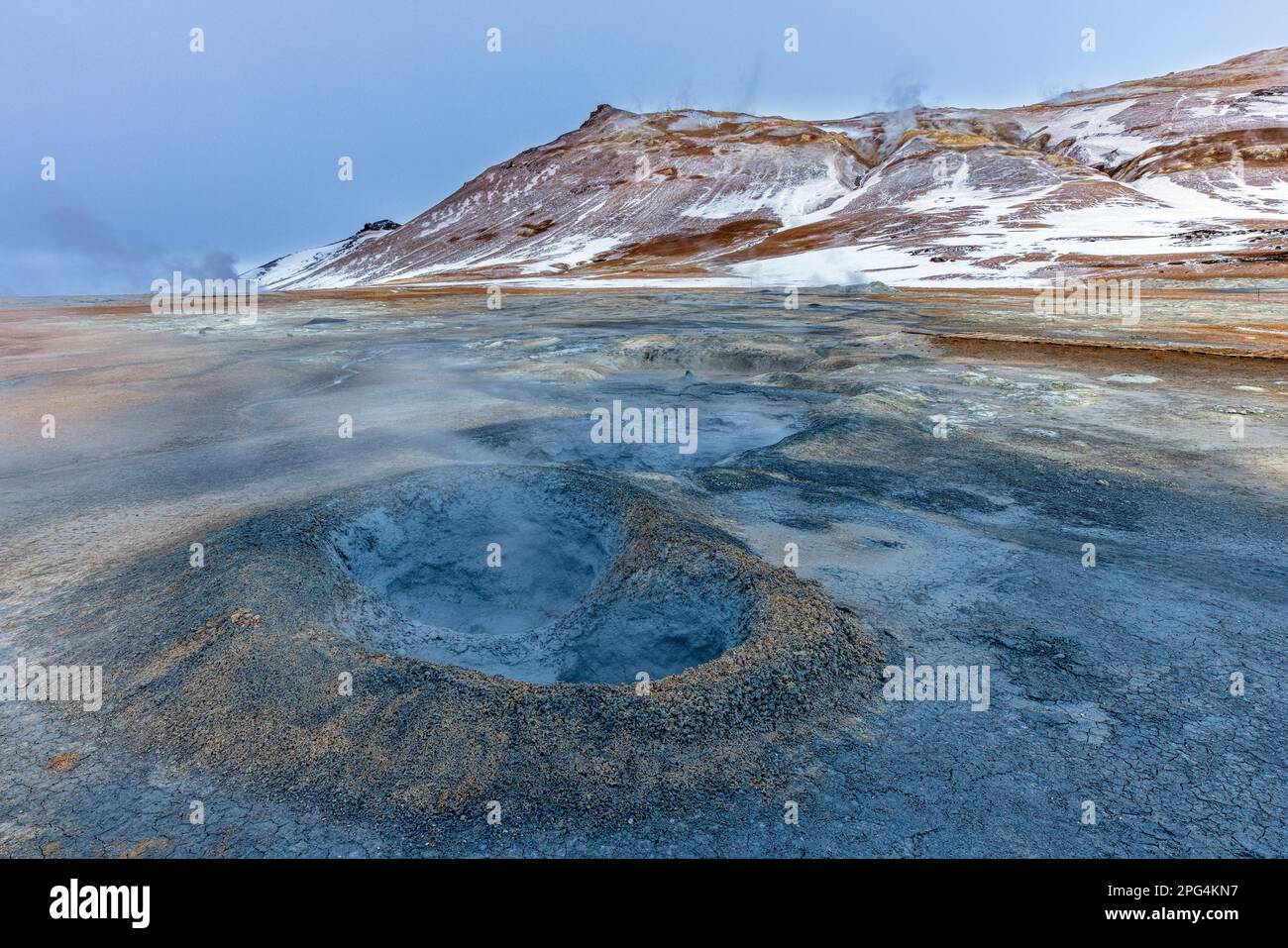Geothermisches Gebiet Hverir am Fuße des Namafjall-Berges, Island Stockfoto