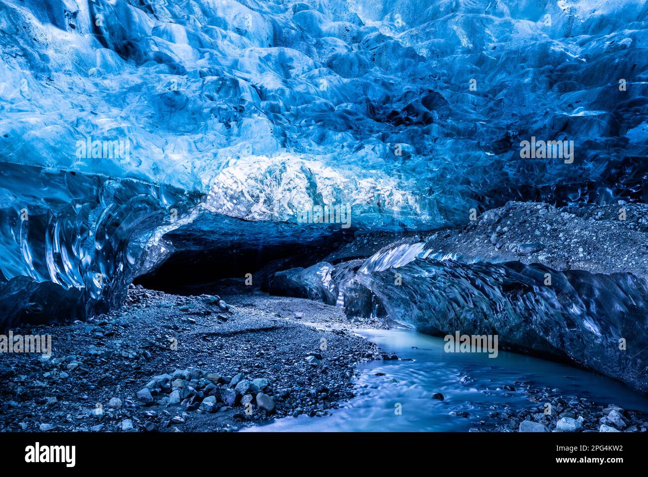 Sapphire Breiðamerkurjökull Ice Cave im Vatnajökull-Nationalpark, Island Stockfoto