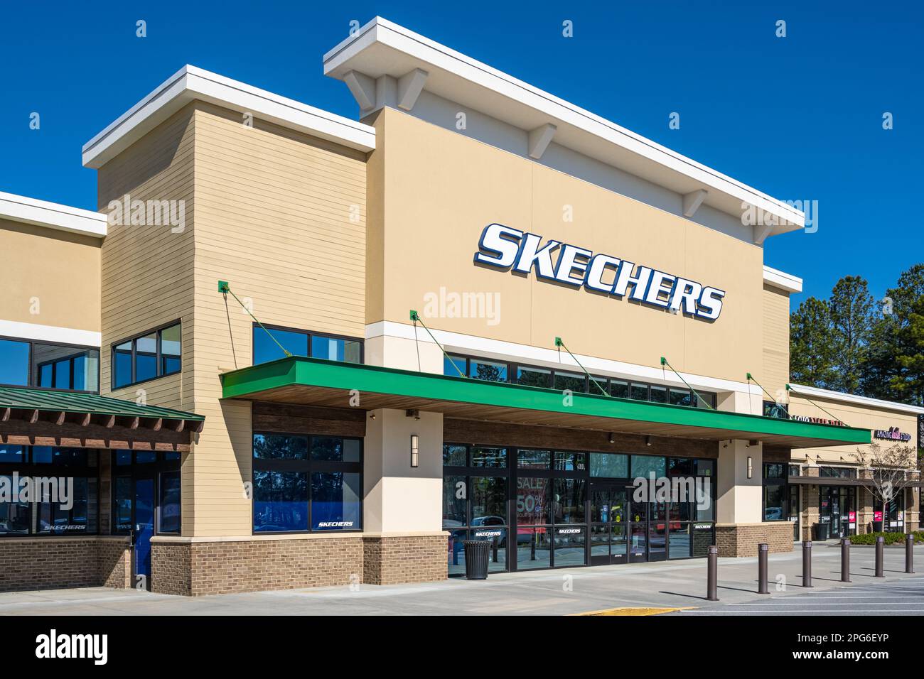Skechers Schuhgeschäft in Snellville (Metro Atlanta), Georgia. (USA) Stockfoto