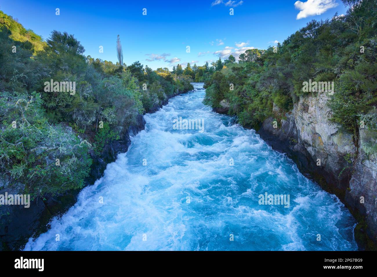 Waikato River, Huka Falls, in der Nähe von Taupo, Neuseeland Stockfoto