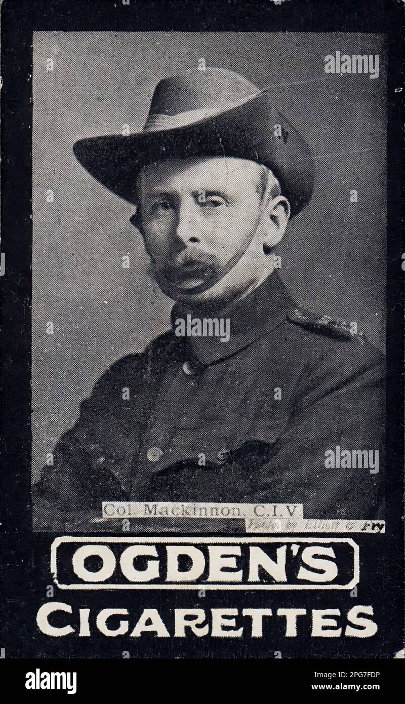 Porträt von Colonel Mackinnon - Oldtimer-Zigarettenkarte aus der Viktorianischen Ära Stockfoto
