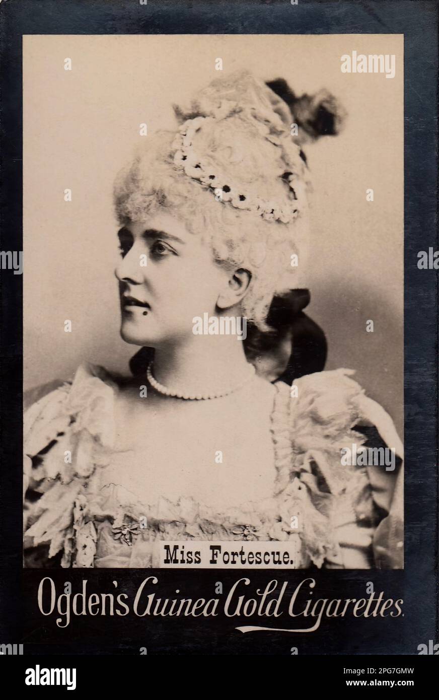 Porträt von Miss Fortescue - Vintage-Zigarettenkarte, viktorianische Ära Stockfoto