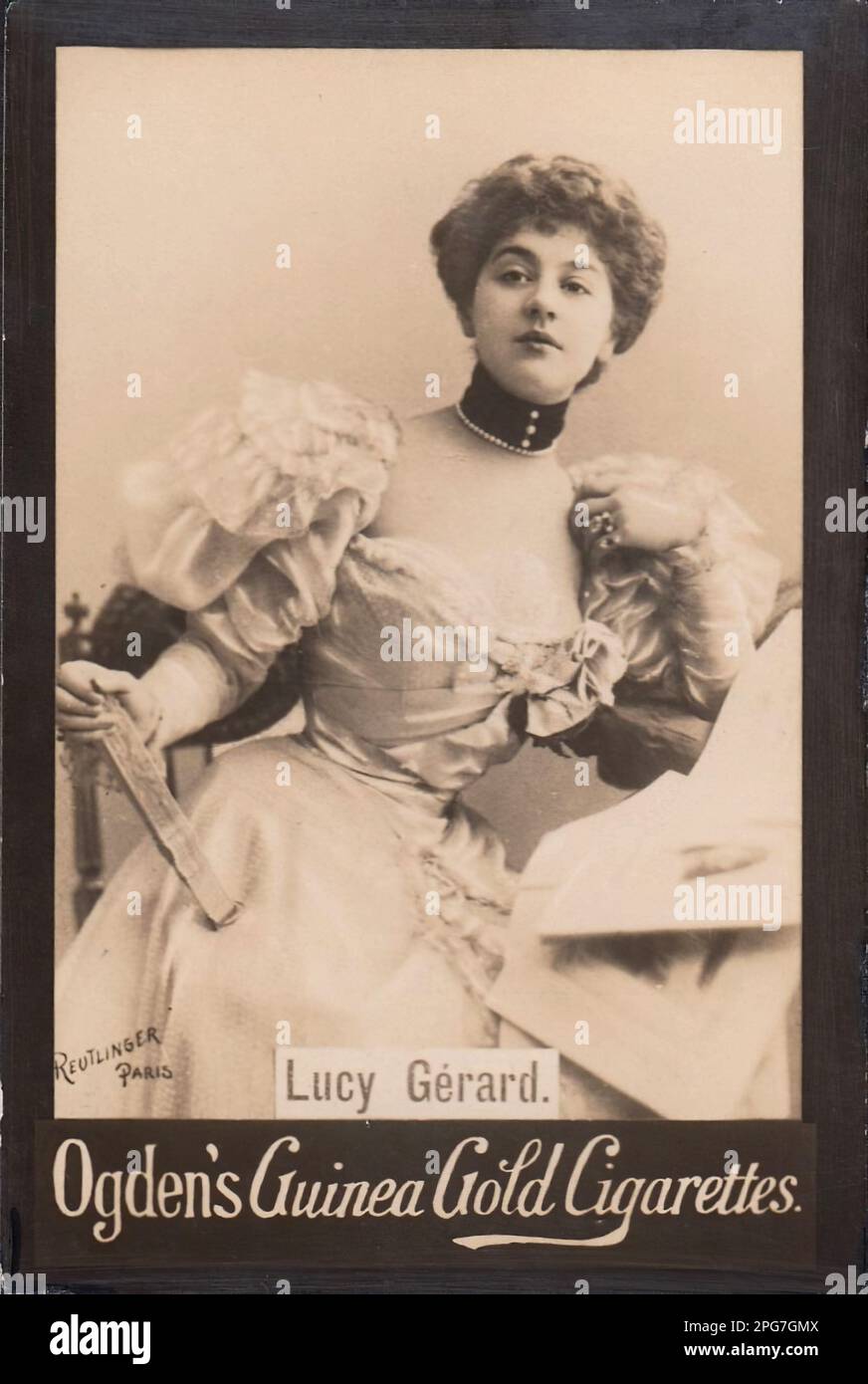 Porträt von Lucy Gérard - Oldtimer-Zigarettenkarte aus der viktorianischen Epoche Stockfoto
