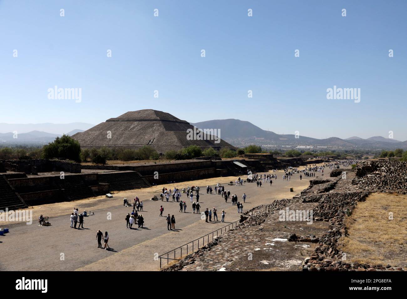 Bundesstaat Mexiko, Mexiko. 20. März 2023. Die Pyramide der Sonne in der archäologischen Zone von Teotihuacan in der Gemeinde Teotihuacan im Bundesstaat Mexiko. Am 20. März 2023 im Bundesstaat Mexiko, Mexiko (Foto: Luis Barron/Eyepix Group). (Foto: Eyepix/Sipa USA) Guthaben: SIPA USA/Alamy Live News Stockfoto