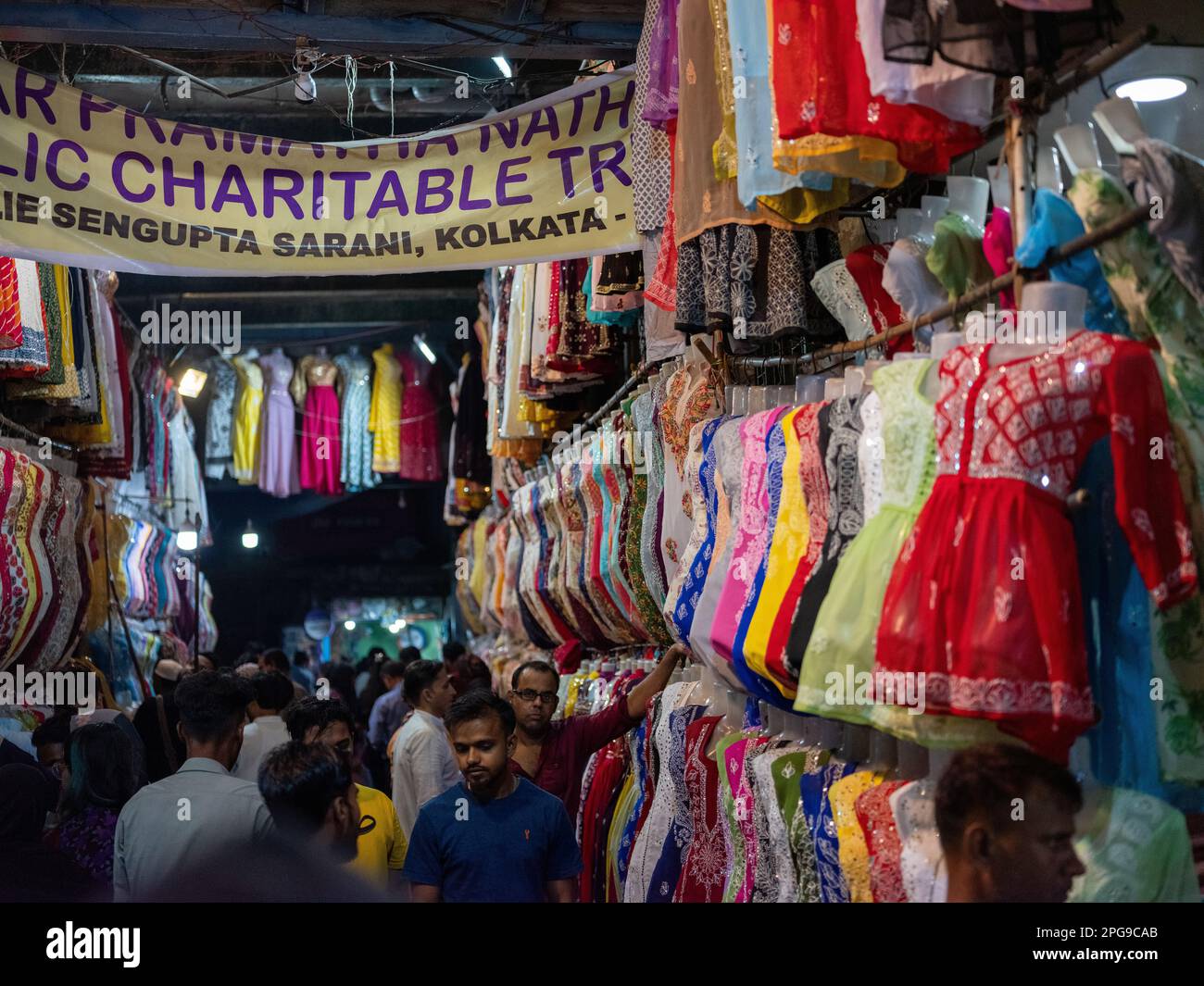 Straßenverkäufer in der New Market Area von Kalkutta, Indien. Stockfoto