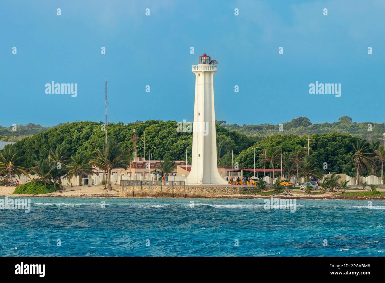 Mahahual Lighthouse im Mahahual Village und Costa Maya Kreuzfahrthafen auf der Yucatan-Halbinsel, Mexiko. Stockfoto