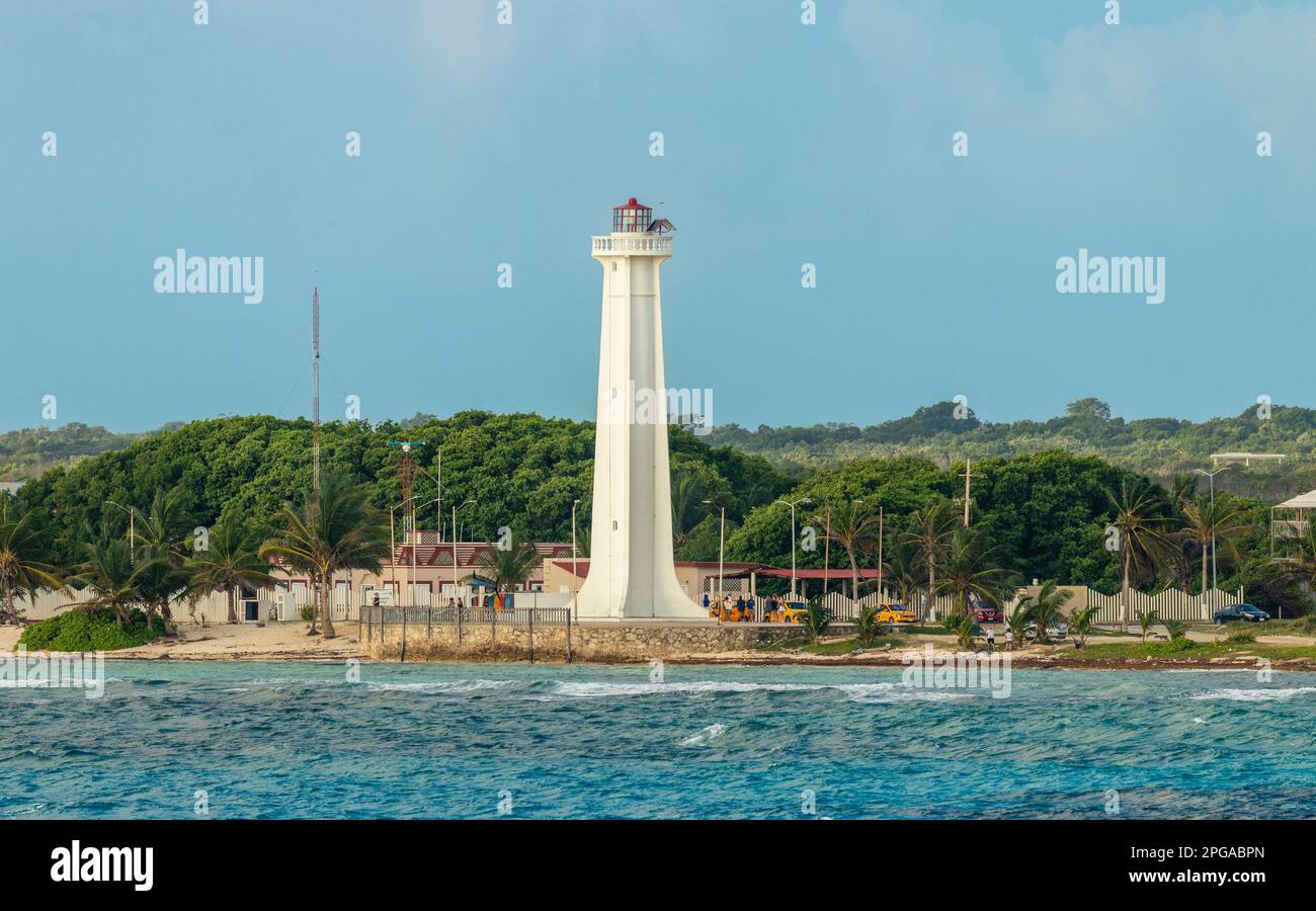 Mahahual Lighthouse im Mahahual Village und Costa Maya Kreuzfahrthafen auf der Yucatan-Halbinsel, Mexiko. Stockfoto