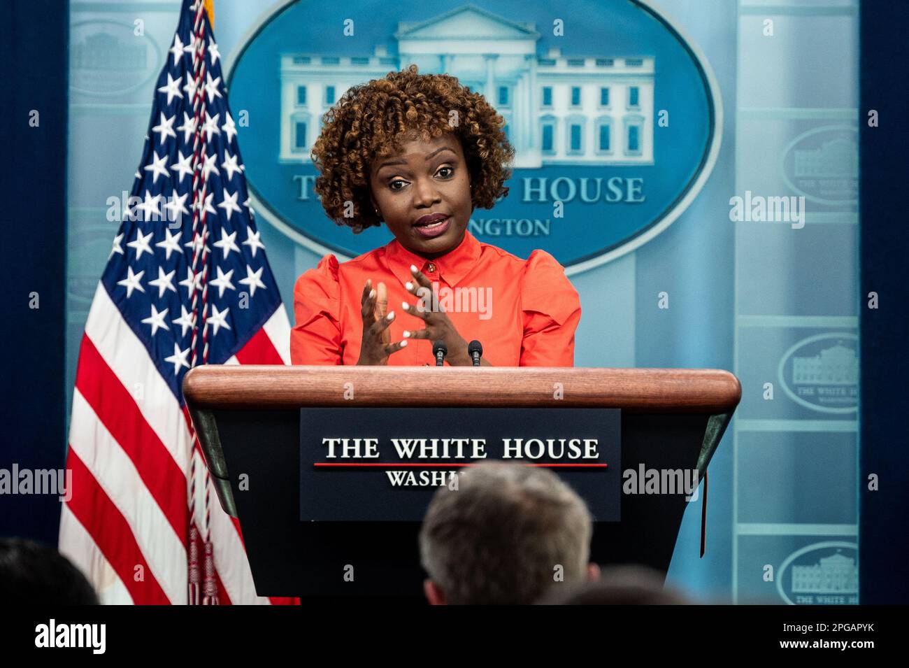 Washington, Usa. 21. März 2023. Pressesprecherin Karine Jean-Pierre im Weißen Haus bei einer Pressekonferenz im Presseinformationsraum. (Foto: Michael Brochstein/Sipa USA) Guthaben: SIPA USA/Alamy Live News Stockfoto