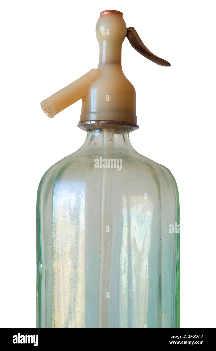 Ein alter Glas-Soda-Siphon. Isoliert auf weißem Hintergrund Stockfoto