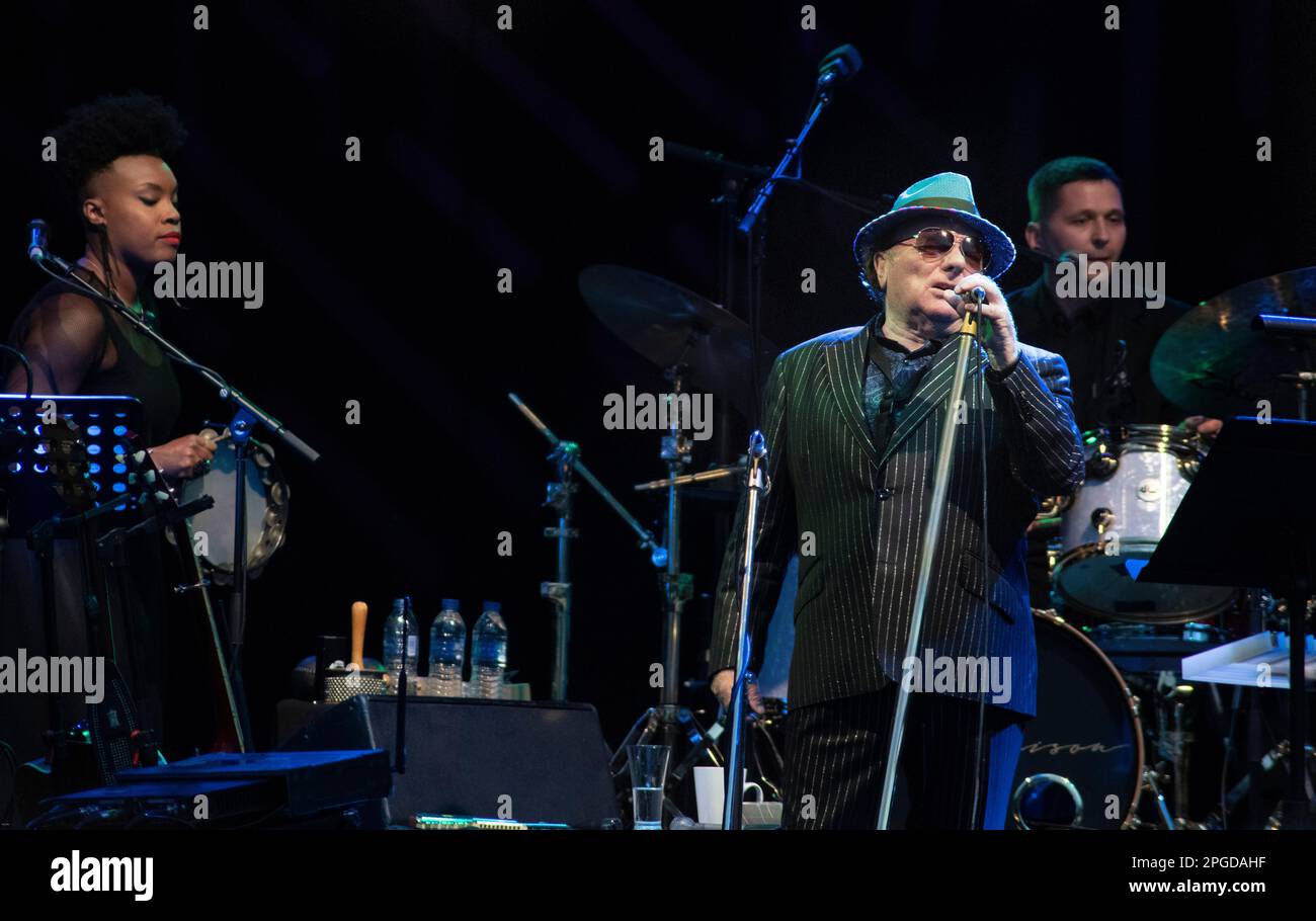 Sir Van Morrison und seine Band spielen im Juni 2019 Botanic Gardens Belfast Stockfoto