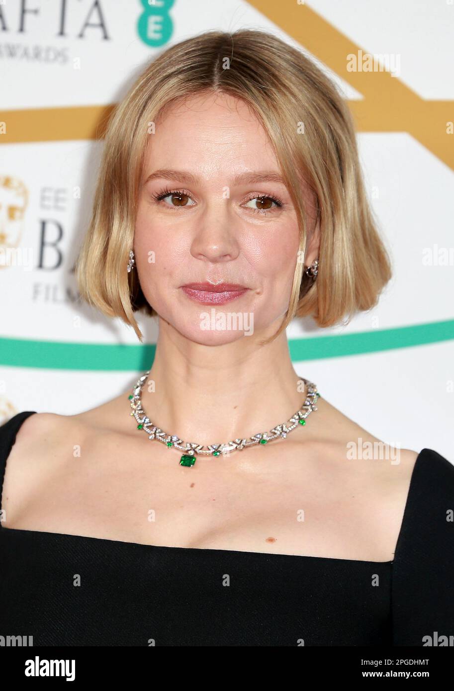 Carey Mulligan nimmt an den EE BAFTA Film Awards 2023 in der Royal Festival Hall in London Teil. Stockfoto