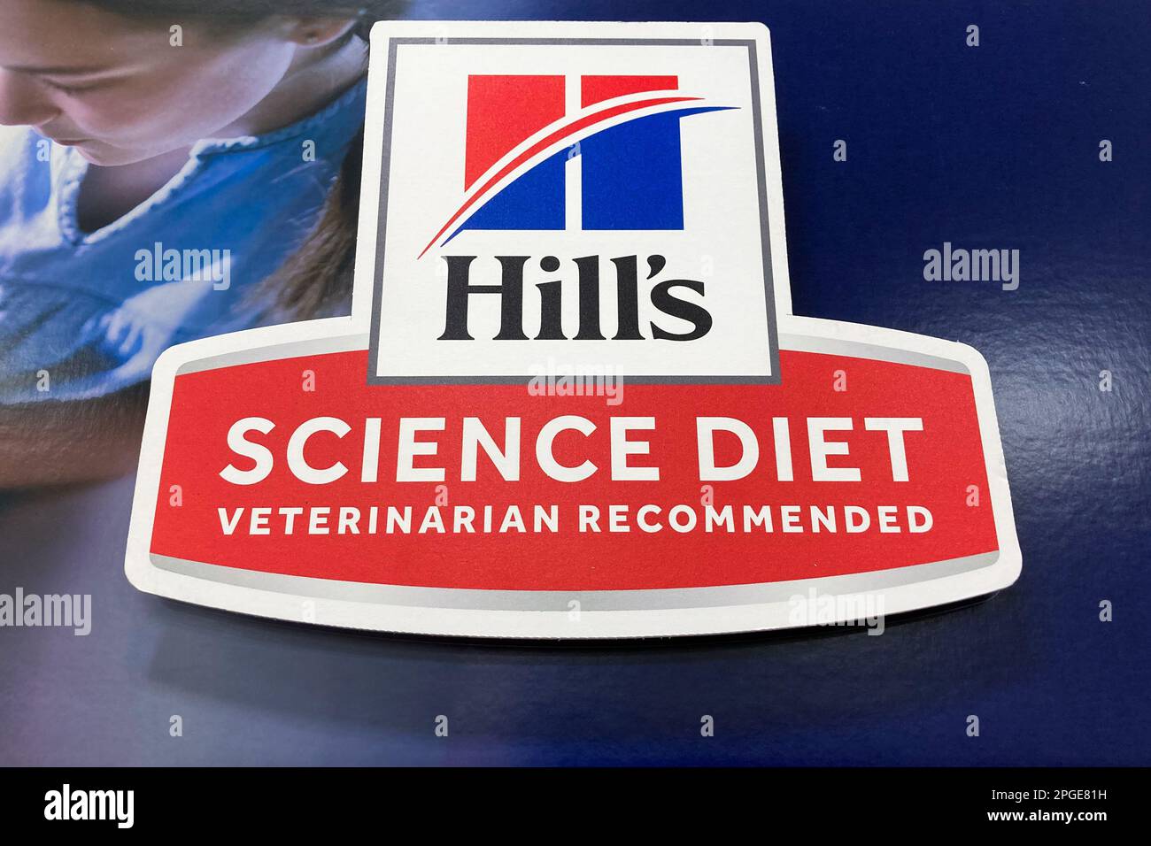 STILLWATER, MN, USA - 10. DEZEMBER 2022: Tiernahrungszeichen und Markenlogo von Hill's Science Diet. Stockfoto