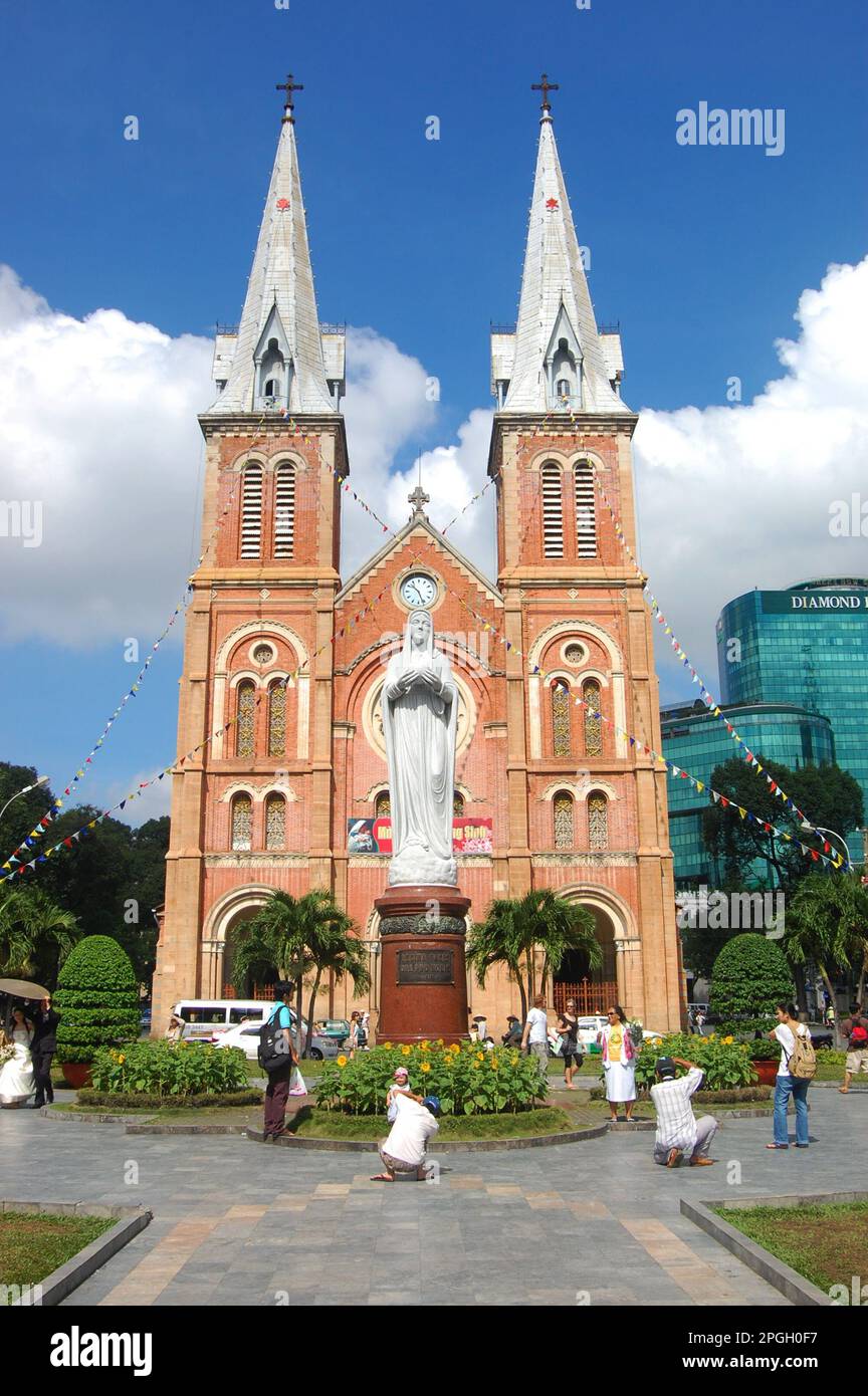 Notre-Dame Kathedrale Basilica von Saigon Stockfoto