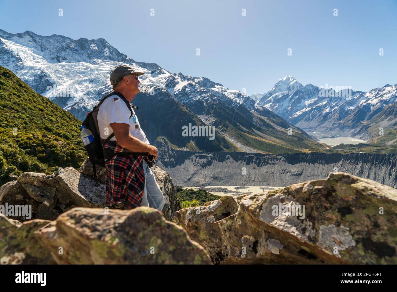 Ein Selbstporträt von mir auf dem Sealy Tarns Track im Aoraki Mt Cook National Park Stockfoto