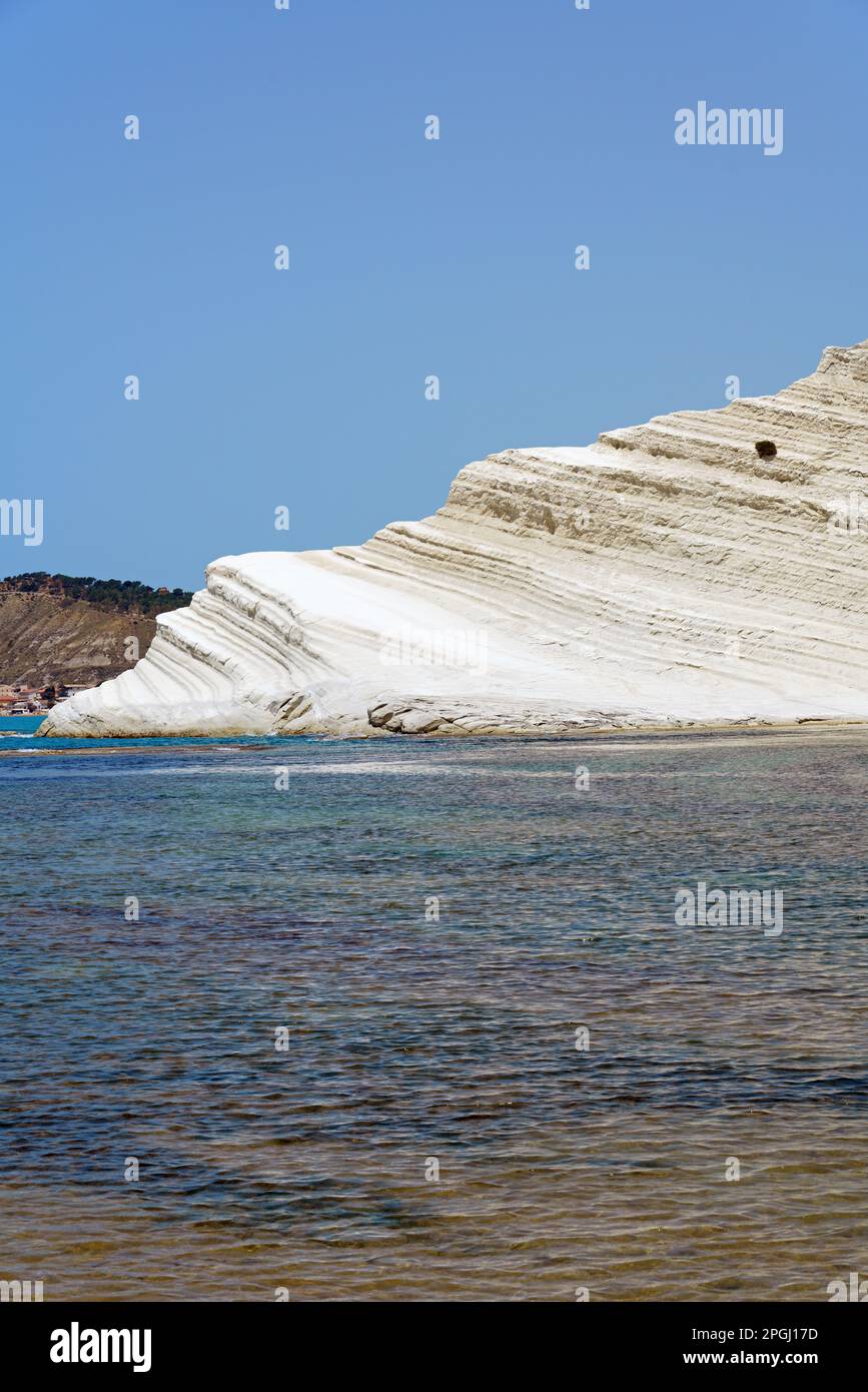 Scala dei Turchi (Türkentreppe oder türkische Treppe) ist eine wunderschöne weiße Klippe in Realmonte in der Provinz Agrigento, Süd-Sizilien in Italien Stockfoto