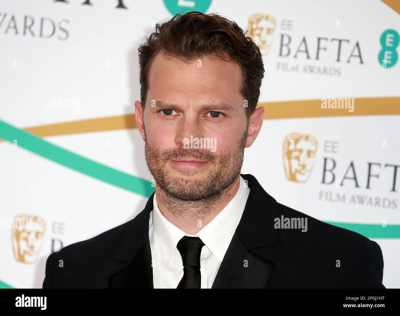 London, Großbritannien. 19. Februar 2023. Jamie Dornan nimmt an den EE BAFTA Film Awards 2023 in der Royal Festival Hall in London Teil. (Foto: Fred Duval/SOPA Images/Sipa USA) Guthaben: SIPA US/Alamy Live News Stockfoto