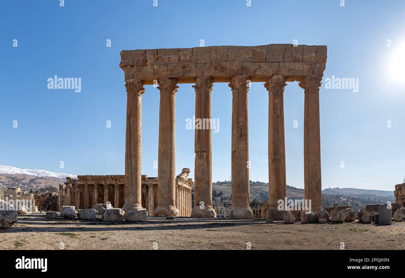 Ruinen des Jupiter-Tempels und großer Hof von Heliopolis in Baalbek, Bekaa-Tal, Libanon Stockfoto