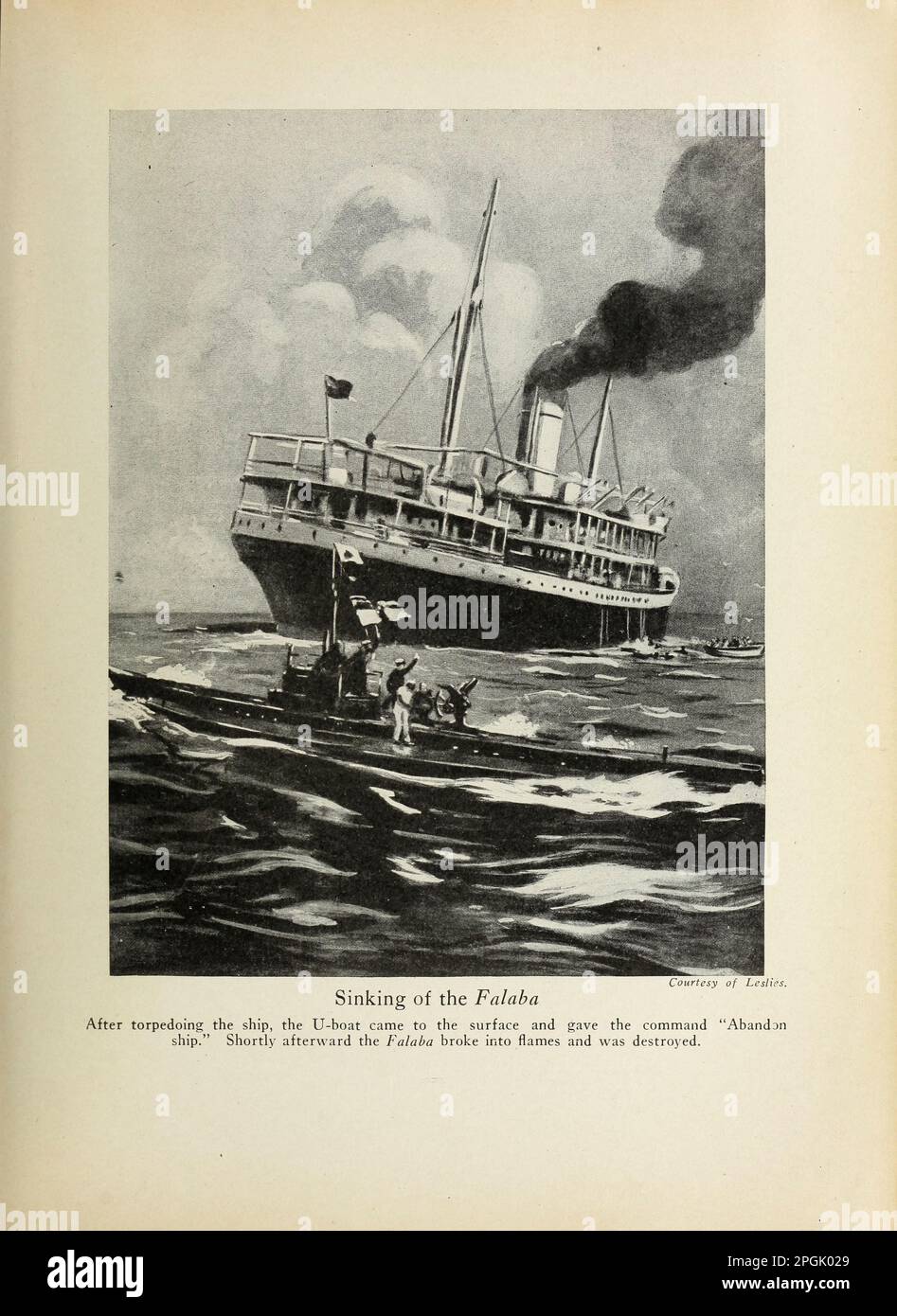 Untergang der Falaha nach dem Torpedos des Schiffes kam das U-Boot an die Oberfläche und gab den Befehl "Schiff verlassen". Kurz darauf brach die Falaba in Flammen auf und wurde aus dem Buch " Deeds of Heroism and Tapvery : the book of Heroes and Personal Daring " von Elwyn Alfred Barron und Rupert Hughes, Publikation Datum 1920 Herausgeber New York : Harper & Brothers Publishers zerstört Stockfoto