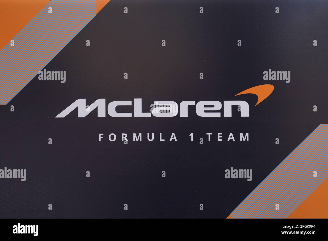 Dateifoto vom 02.-03-2023 von McLaren F1 Team Signage. James Key hat McLaren nach einer umfassenden Überarbeitung der Managementstruktur des britischen Teams verlassen. Ausgabedatum: Donnerstag, 23. März 2023. Stockfoto