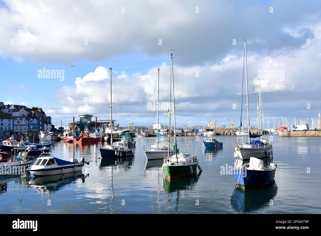 Brixham Hafen in Devon UK Stockfoto