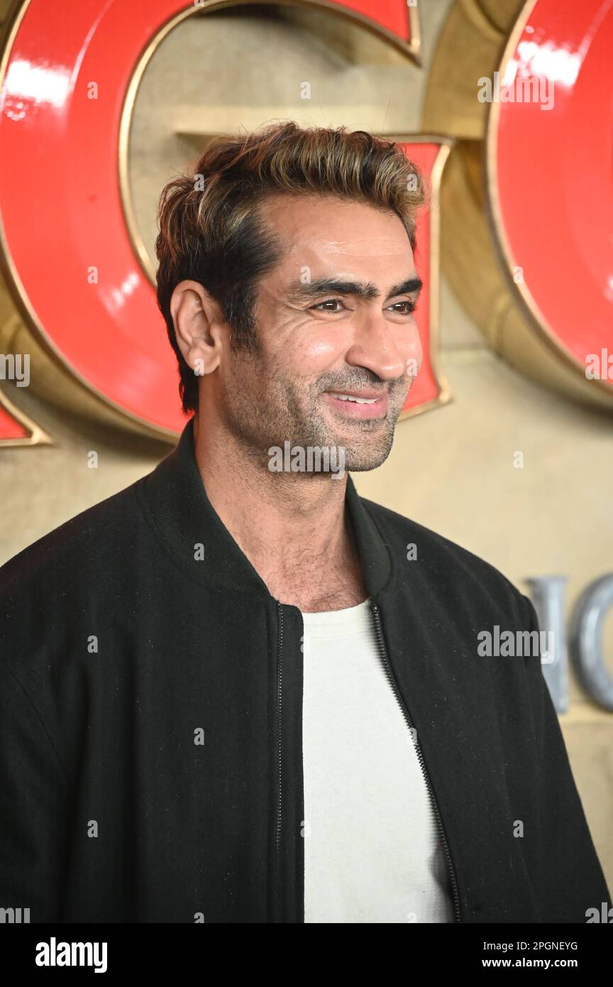 Kumail Nanjiani nimmt an der britischen Premiere von Dungeons & Dragons: Honor among Thieves, London, Großbritannien, Teil. Foto aufgenommen am 23. März 2023. Kredit: Siehe Li/Picture Capital/Alamy Live News Stockfoto